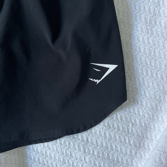 Gymshark activewear shorts- size small - Picture 3 of 3